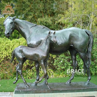 China Brass Bronze Mare And Foal Bronze Traditional Horse Statue Cast Sculpture for sale