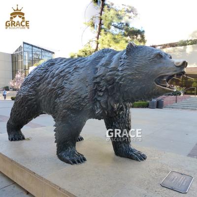 China Traditional Handmade Metal Sculpture Life Size Bronze Bear Statue for sale