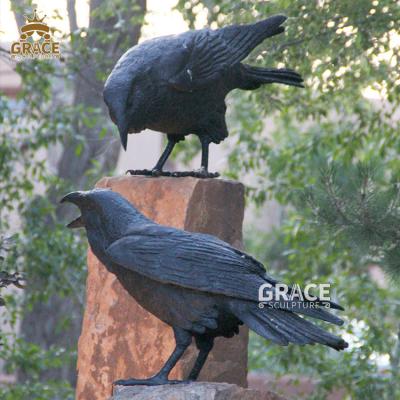 China Traditional Metal Bird Sculpture Life Size Bronze Birds Statue for sale