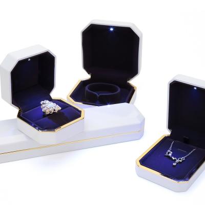 China Custom luxury white color gift jewelry packaging box with LED light for necklace bracelet rings wholesale for sale