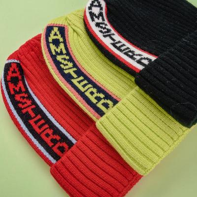 China JOINT high quality custom made winter hats/knitted beanie/knitted hat for sale