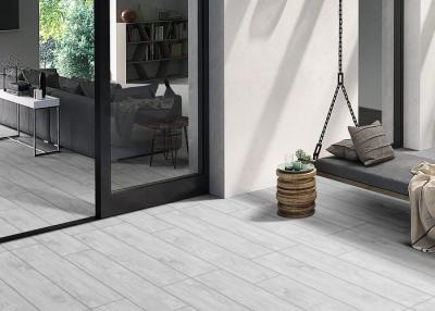 Chine 200*1200mm Dining Room Full Body Porcelain Tiles Wooden Look Tile à vendre