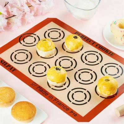 China Large Viable Size Flower Pattern Silicone Lace Mat DIY Mold Kitchen Sugar Craft Lace Making Mat Wedding Fondant Cake Mold Bake for sale