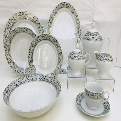 China Sustainable 47pcs Porcelain Round Dinnerware Set Box Style Packing Color Wholesale High Quality Eco Western Customized Feature for sale