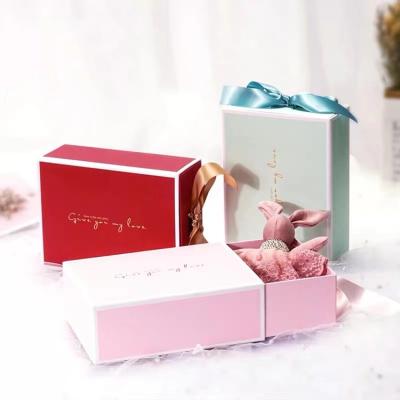 China Luxury Type Recycled Paper Materials Matchbox Style Gift Packaging Box Drawer Box for sale