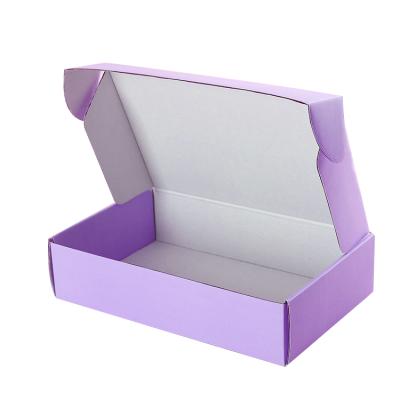 China China Suppliers Recyclable Foldable Corrugated Kraft Boxes Mailing Clothing Packaging Box for sale