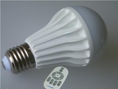 China 9w CCT Adjustable and Dimmable LED Bulb E27 Base AC85-265V 2700-6500K Color Temperature for sale