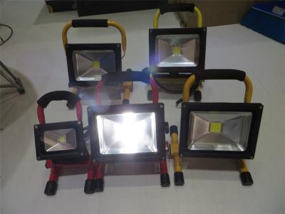 China High Quality 10W 20W 30W 50W LED Rechargeable Floodlights 2700-6500k Color Temperature for sale