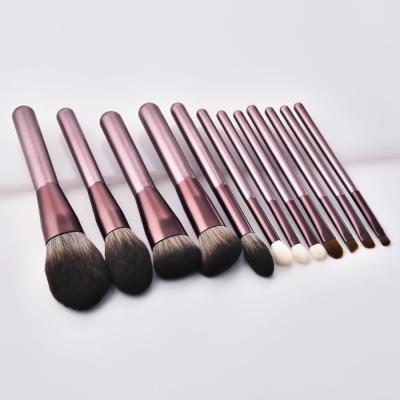 China Angular Blush Small Grape Makeup Brush Set 12pcs Powder Base Cosmetic Blush Brush High End Beauty Tool Hair Fiber New Arrival for sale