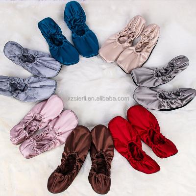 China 100% silk slippers comfortable and soft fashion trend home or travel real couple shoes slippers for sale