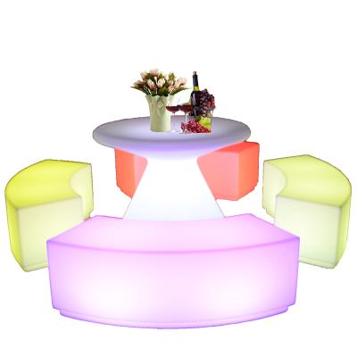 China Modern led furniture /Cheap plastic led cocktail table illuminated plastic led cocktail table for sale