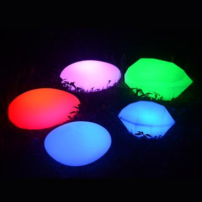 China Solar Led Light Balls /Outdoor 20ft Commercial Use 30 Ball Solar Globe LED Fairy Stone Light Garden Solar Lamp for sale