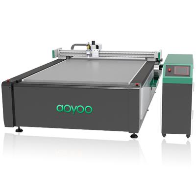 China Cheap 1600x2500mm CNC Oscillating Digital Mat Foam Board Cutter Flat Knife Cutting for sale