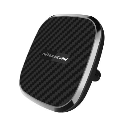 China Nillkin 10W Car Anti-slip Magnetic Fast Wireless Mount Pad Silicone Charger Wireless Holder For Mobile Phones for sale