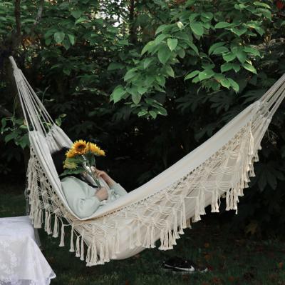 China TOPIND Adult Handmade Tassels Hammock For Outdoor Patio for sale