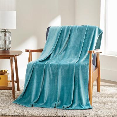 China Wholesale Anti-static Sofa Throw Blanket Solid Color Soft Fluffy Throw Bed Flannel Couch Blanket for sale