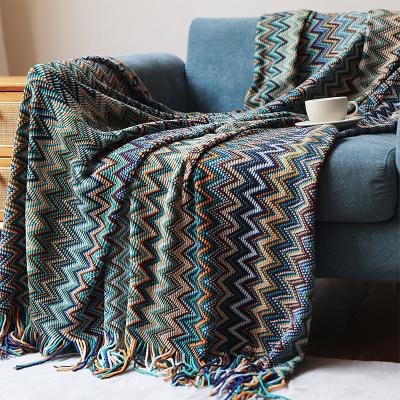 China PORTABLE Economical Multi Color Weighted Chunky Knit Blanket Anti-Static Knitted Blanket For Sofa for sale