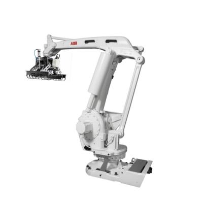 中国 ペレタイジングを施すことおよび一突きの場所のための空気のロボット グリッパーとのABB IRBの工業用ロボットの腕IRB2600 4の軸線 販売のため