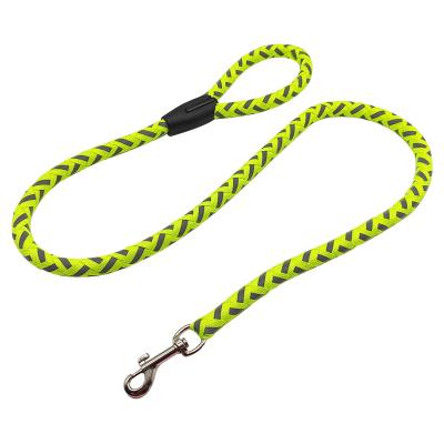 China 2022 Wholesale Luxury Handmade Reflective Dog Running Dog Leash Slip Resistant Nylon Climbing Rope Dog Leash Reflective Resistant for sale