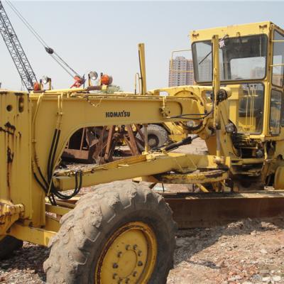 China Original second-hand Komatsu GD511 second-hand motor grader Nissan construction machinery motor grader for sale