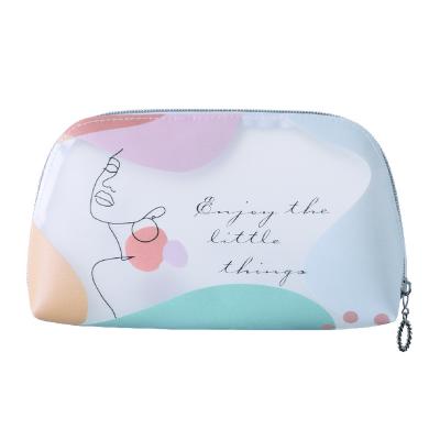 China Fashion Personalize Cosmetic Pouch Zipper Girls Makup Pouch Custom Printing PVC Waterproof Cosmetic Bag for sale