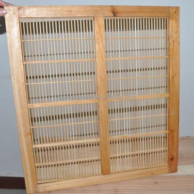 China wooden or bamboo bee queen bee excluder or fir plastic tool hive tool beekeeping for sale