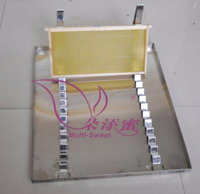 China Beekeeping Equipment Beekeeper Honey Filter Honey Strainer Uncapping Tray for sale