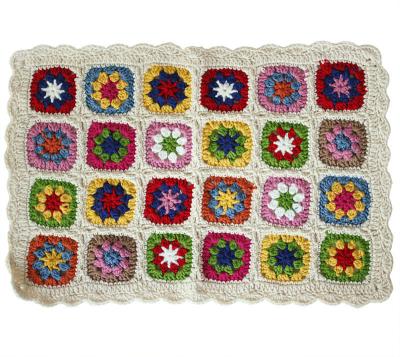 China Create a Cozy Atmosphere with this Multifunctional Hand-woven Crochet Woolen Blanket for sale