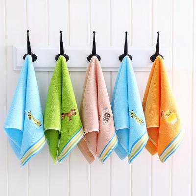 China 100% Cotton Children Towel with High Absorbency and Eye-catching Cartoon Pattern for sale