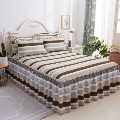 China Bed Skirt Sheet Set with 100% Polyester Fabric and National Standards Color Fastness for sale