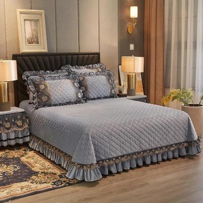 China Single Bed Embroidery Bedding Set European Spreads Cover Skirt Set for Home Appliance for sale