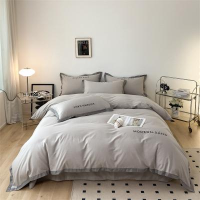 China Cubierta de colchón esponjoso Set de ropa de cama para dormir desnudo Cubierta de cama de lujo Sábanas de cama toda la temporada en venta