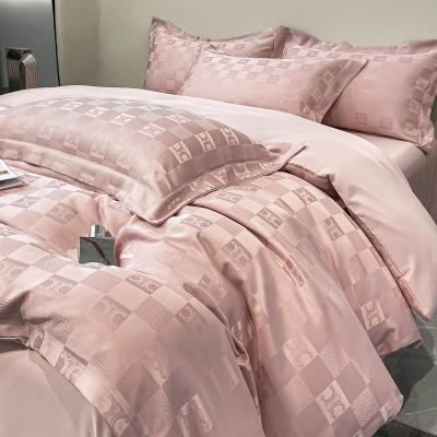 China Hochzeits-Vier-Teile-Set Licht Luxus Satin Jacquard Vier-Teile Bettwäsche Set für Ihr Schlafzimmer zu verkaufen