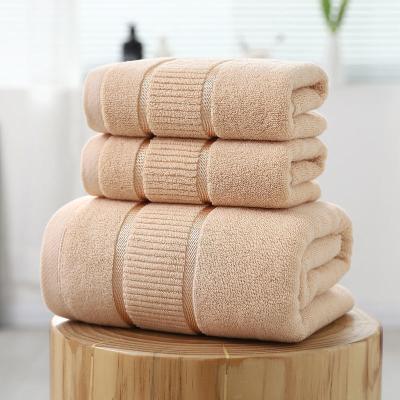 China Customizable 5 Star Bath Towel Set Made of Hypoallergenic Cotton Hot Item for sale