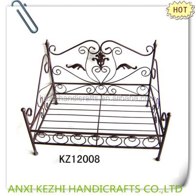 China KZ12008 Viable Antique Metal Pet Beds for sale