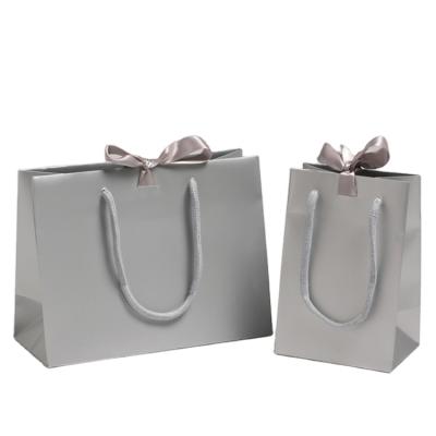 China Recyclable Luxury Handmade Custom Packaging Gift Bags For Woman for sale