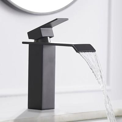 China Luxury Bathroom Waterfall Spout Design Sink Faucet 304 Stainless Steel Apron Thermostatic Faucets Matte Black Basin Faucet Te koop