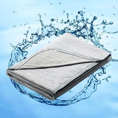 China Summer Cooling Blanket Cooling Fiber - Lightweight Cool Blankets Sweat Sofa Bed Cozy Blanket for sale