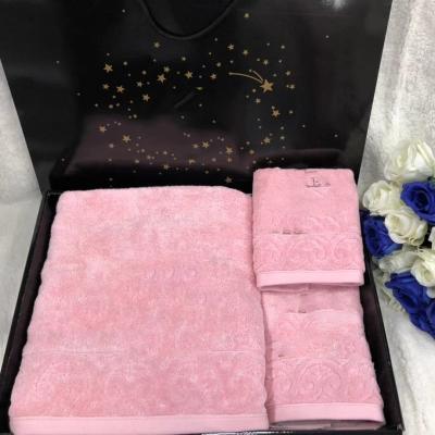 China Hot-selling new design high quality jacquard towel QUICK DRY set towel manufacturers for sale