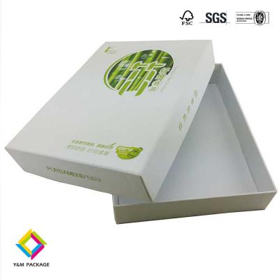 China Logotipo personalizado Caixas de papel de papel rígido de luxo para embalagem Branco Capuz removível com pescoço à venda