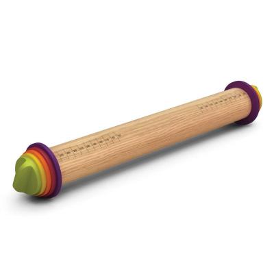 China Amazon Viable Hot Sale Wooden Rolling Pin And Adjustable Mat Set With Multicolored Silicone Removed Rings for sale