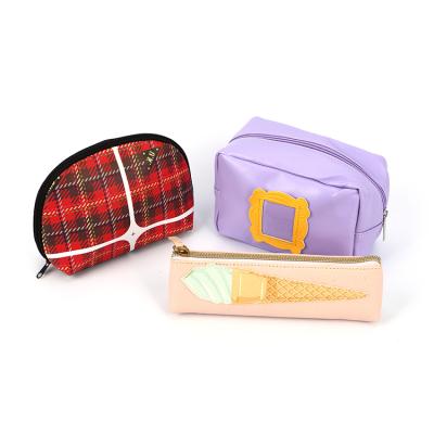 China Direct PU Bag Large Capacity Zipper Storage Square Wash Bag Fashion Factory Supply Cosmetic Bag for sale