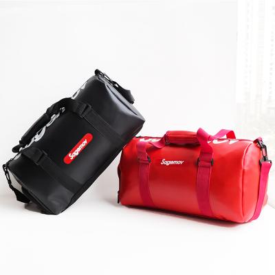 China New Fashion Travel Sports Duffel Bag Large Capacity PU Foldable Waterproof Leather Bag for sale