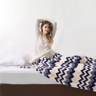 China Electric polyester anti-pilling rectangular printed blue square 100% flannel over blanket for sale