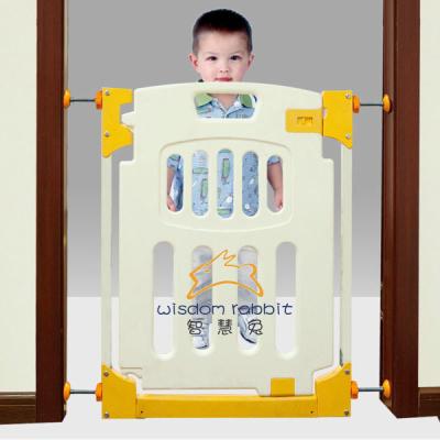 China Latest PE Head Baby Plastic Door Designs Product Safety Indoor Door for sale