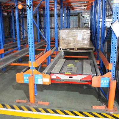 China Radio shuttle palletrekken systeem voor opslag in een magazijn mobiel shuttle cart Te koop