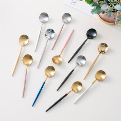 China Stocked Hot Sales Serving Spoon Metal Coffee Tea Spoon Dessert Serving Spoon Coffee Spoon 304 Stainless Steel Fashionable for sale