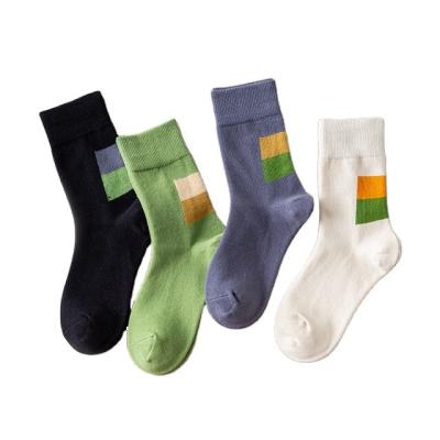 China QUICK DRY Perfect Design Women's Perfect Contrast Quality Socks Mid Tube Crew Wear Resistant Socks for sale