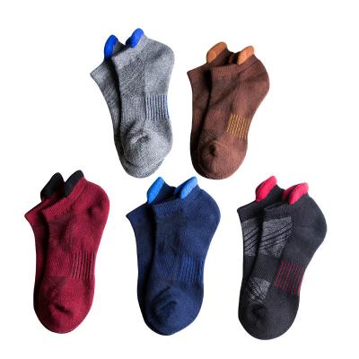 China Wholesale QUICK DRY Spring Casual Mesh Cotton Socks Ankle Sports Breathable Socks For Men for sale