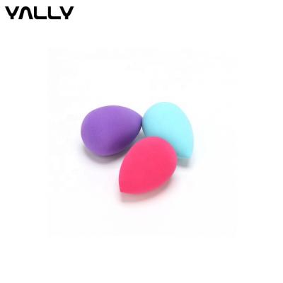 China Soft Teardrop Face Makeup Sponge 3D Air Cushion Instead Of Make Brush for sale